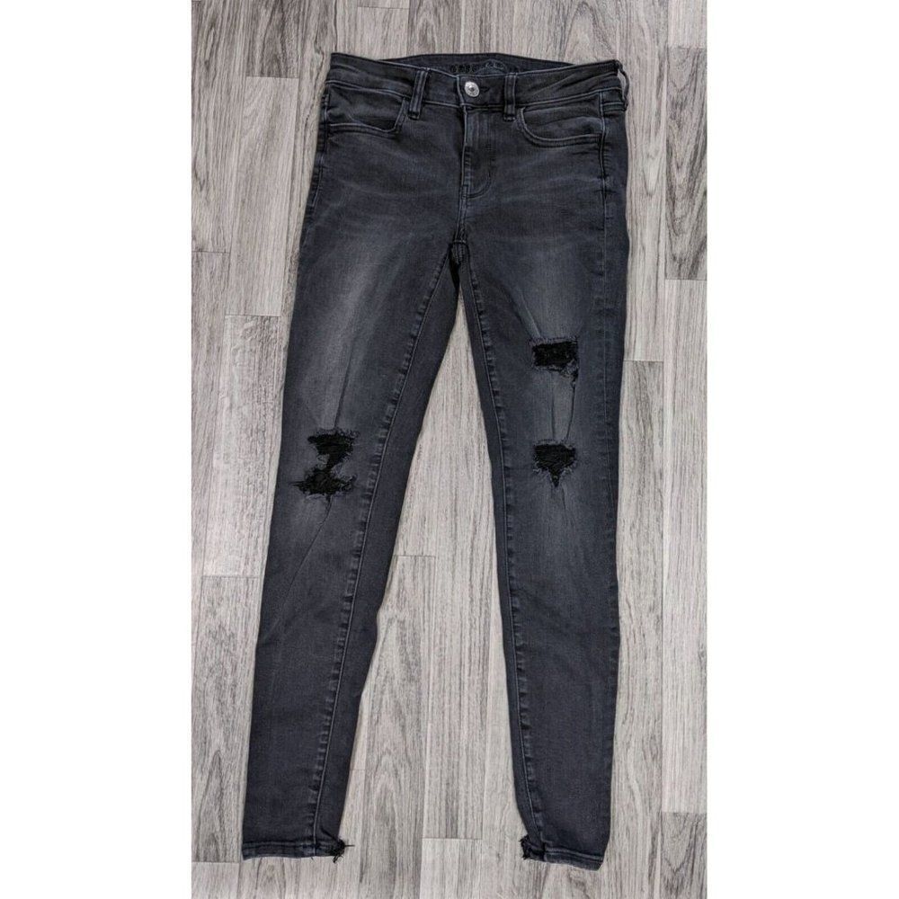 American Eagle Size 4 Regular Embroidered Distressed Stretch Black Jeans